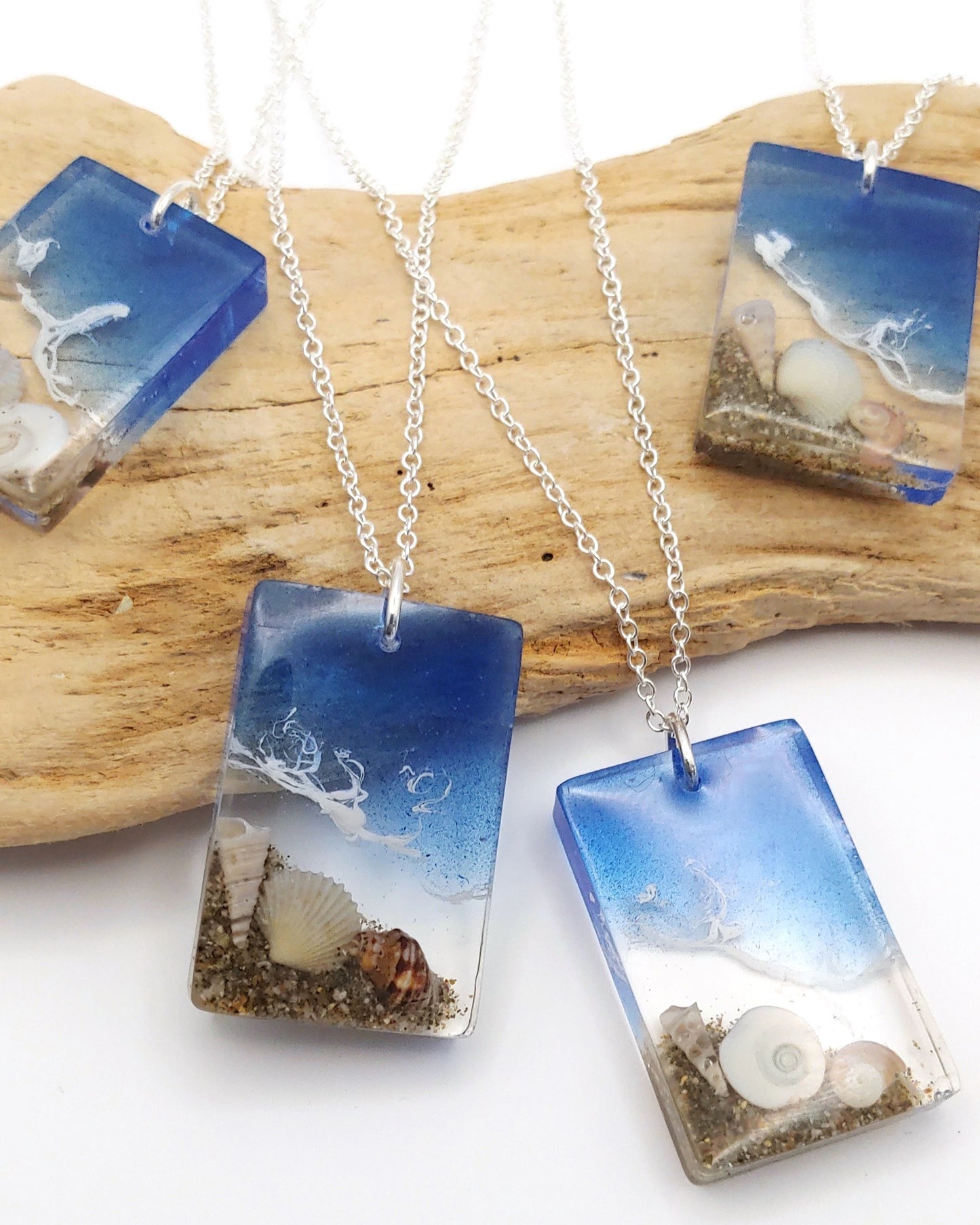 Necklace - Surf Beach Design