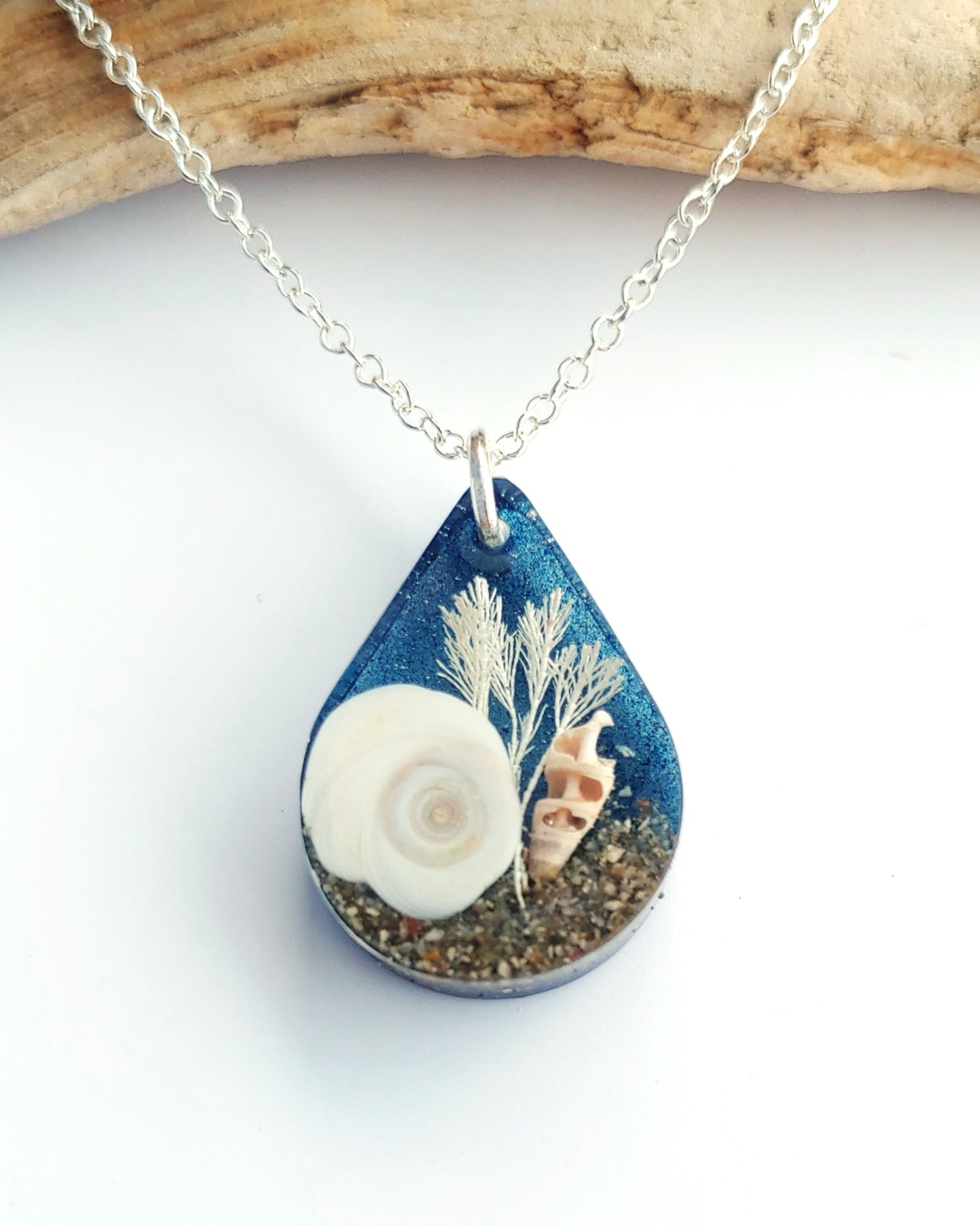 Earring (Round) & Necklace (Teardrop) Set - with Cats Eye Shell - deep blue (one-off)