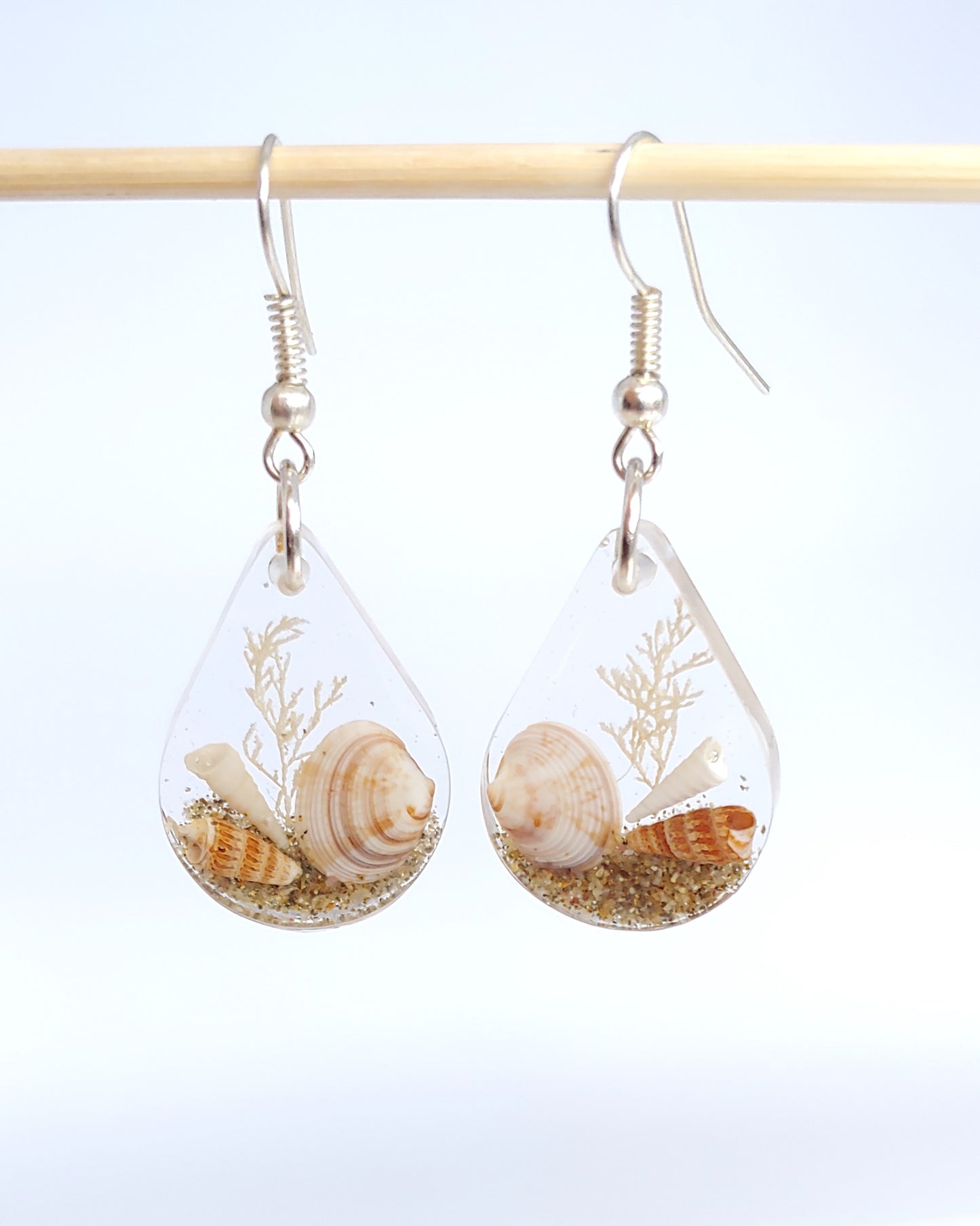 Earrings - Clam Shell - Round, Oval or Teardrop