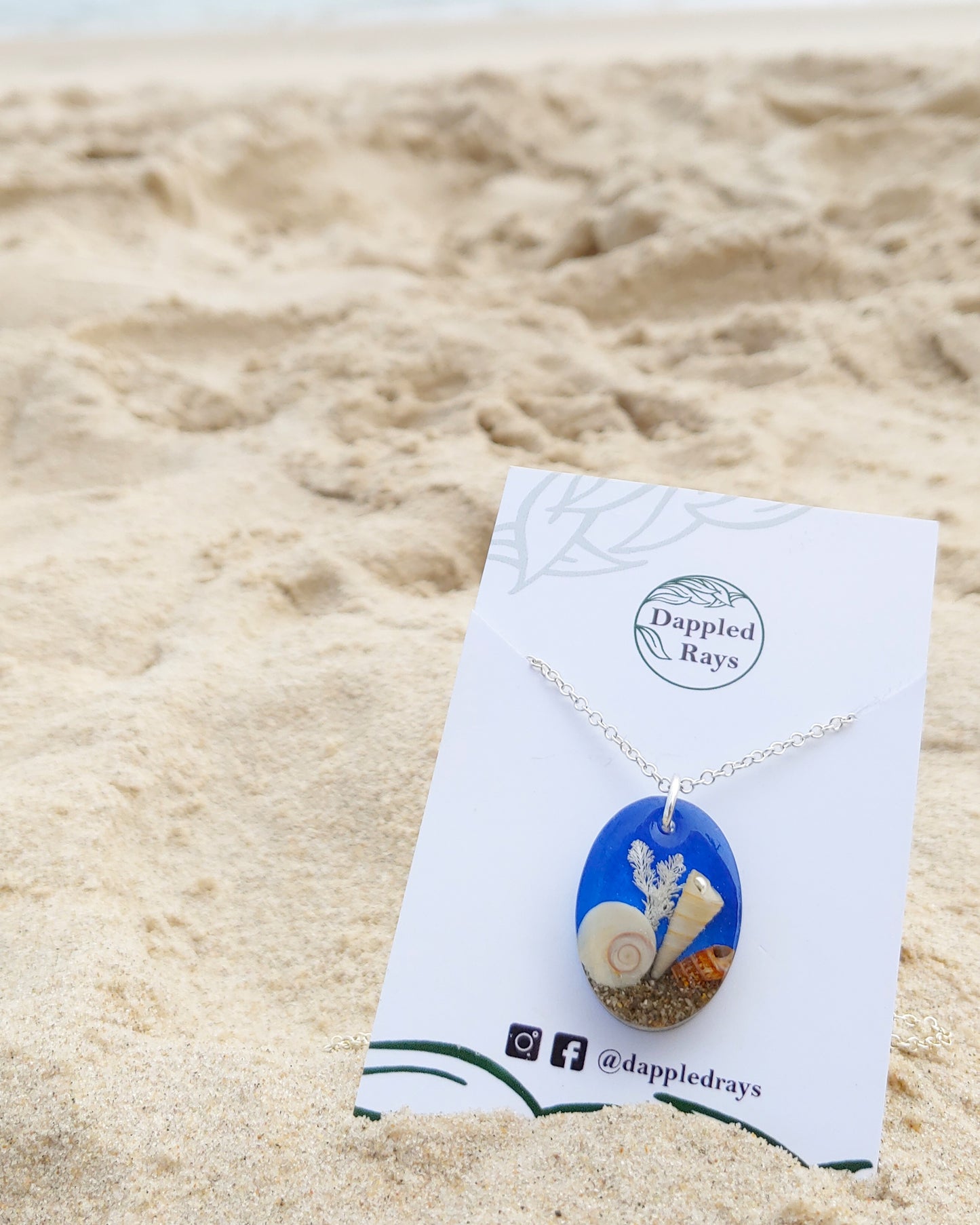 Necklace NEW - Oval with Cat's Eye Shell - Sea Blue