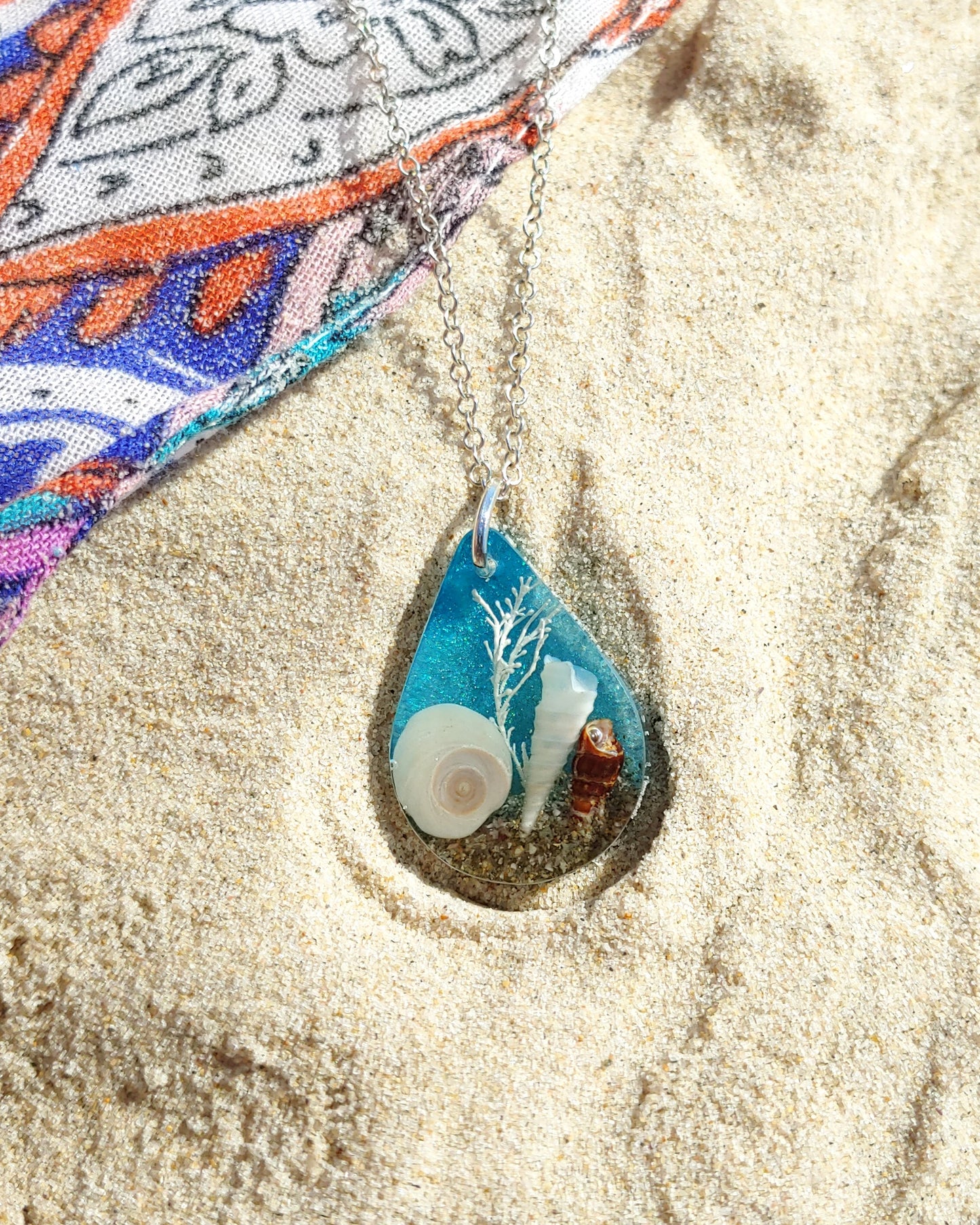 Necklace NEW - Teardrop with Cat's Eye Shell - Turquoise
