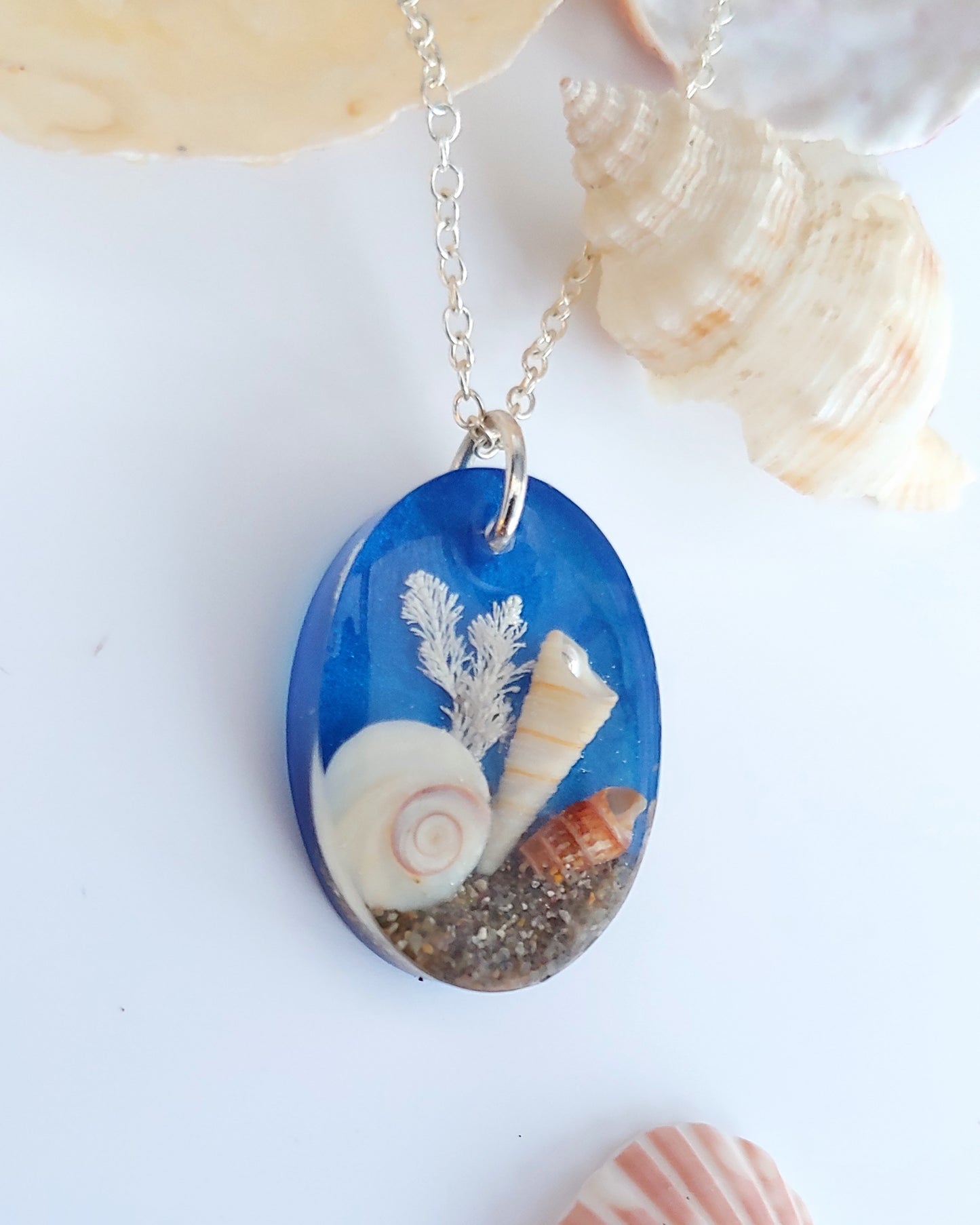 Necklace NEW - Oval with Cat's Eye Shell - Sea Blue