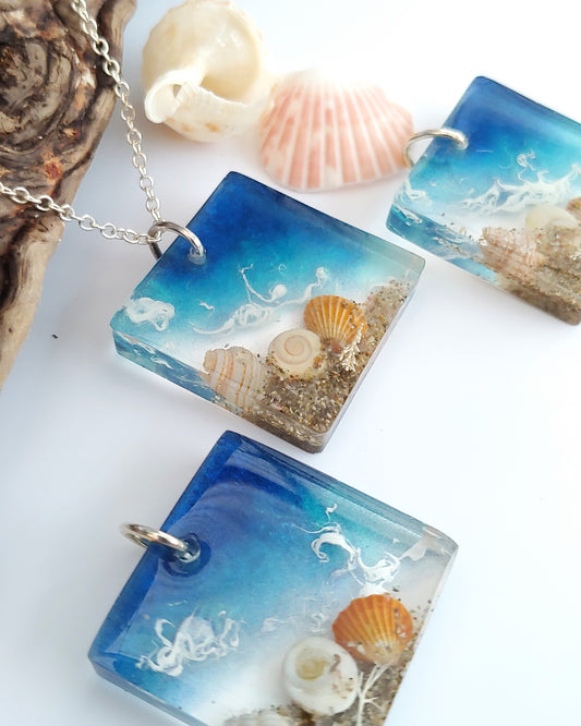 Necklace NEW - Square Tropical Shore Design