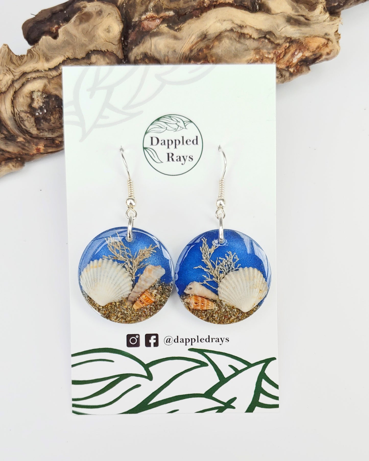 Earrings NEW - Round with Clam Shell - Ocean Blue
